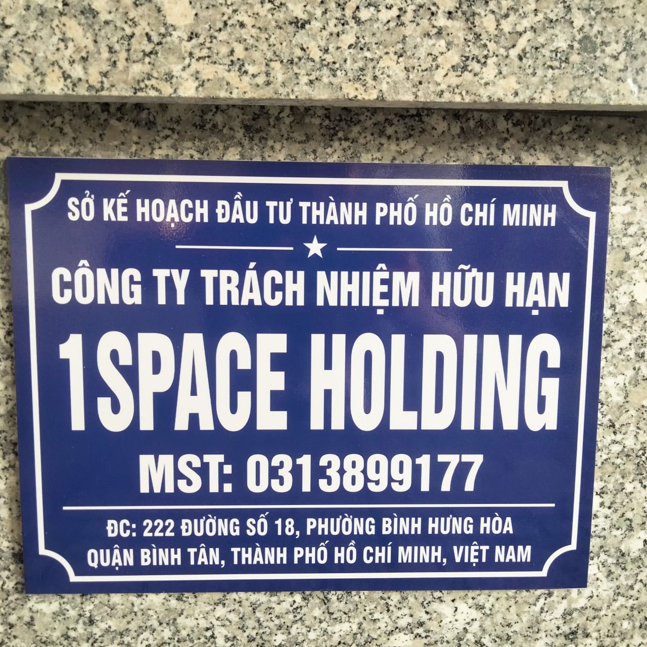 CÔNG TY TNHH 1SPACE HOLDING